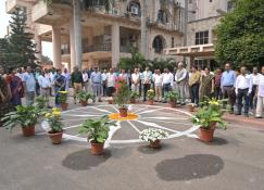 State Anthem "Bande Utkal Janani" sang at Rajiv Bhawan